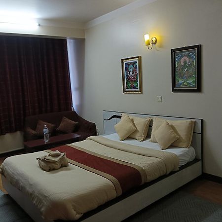 Hotel Pristine Катманду Екстериор снимка