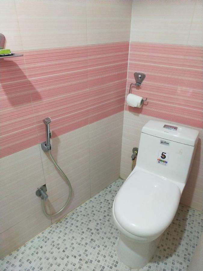 Hotel Pristine Катманду Екстериор снимка